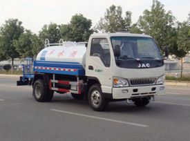 江淮齊頭灑水車圖片